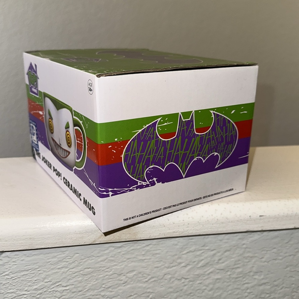 The Joker POP! Ceramic Mug NIB DC Comics Legion of Collectors Exclusive - Picture 4 of 5
